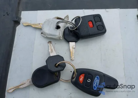 2010 Ford F-150 Fx4/Harley-Davidson/King Ranch/Lariat/Platinum/Xl/Xlt from USA, damaged, VIN 1FTFW1EV6AFC26240